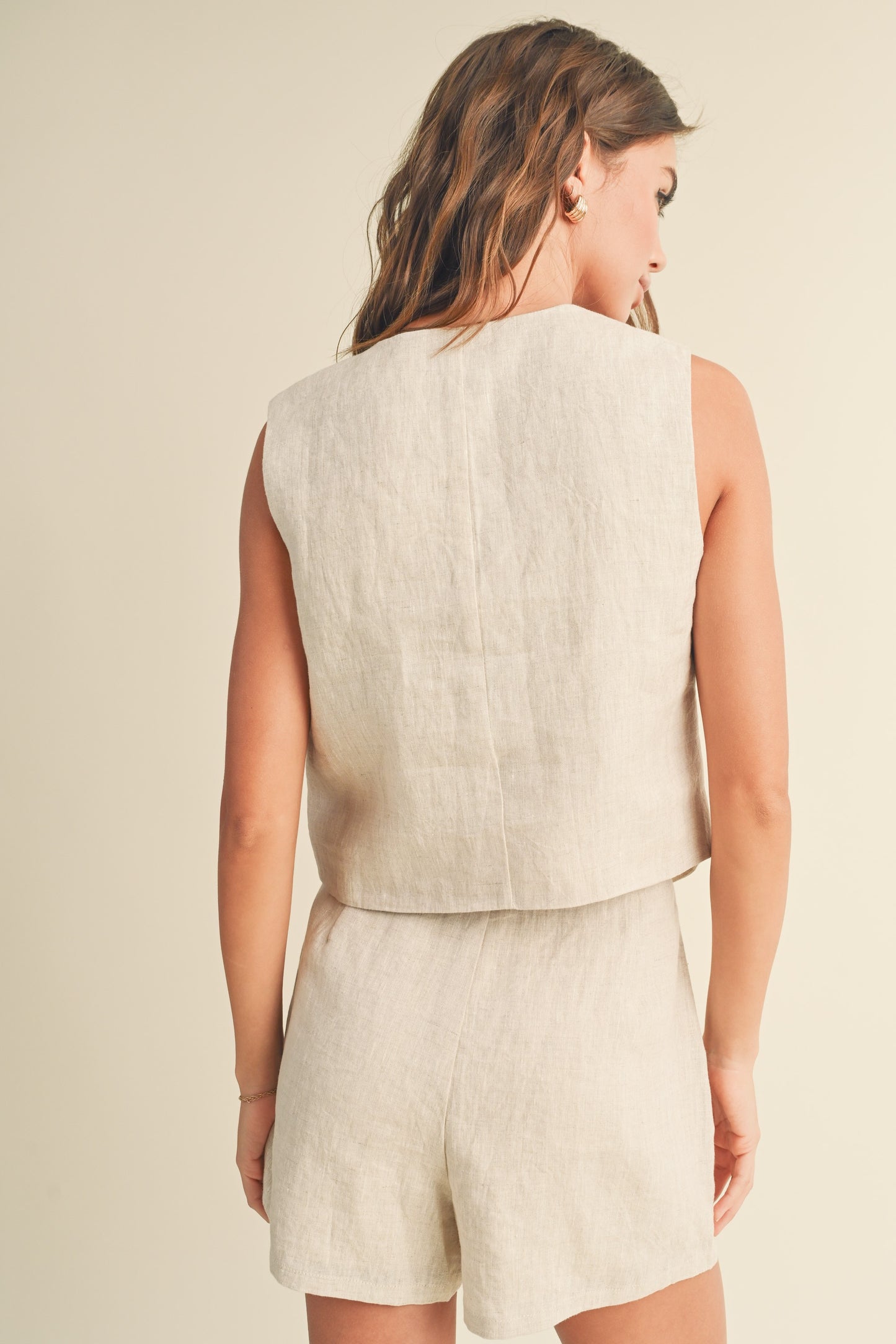 Louis Sleeveless Cropped Linen Tuxedo Vest - Oatmeal