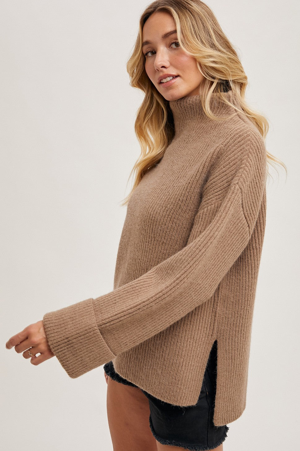 Carver Funnel Neck Long Sleeve Oversized Sweater Pullover - Mushroom