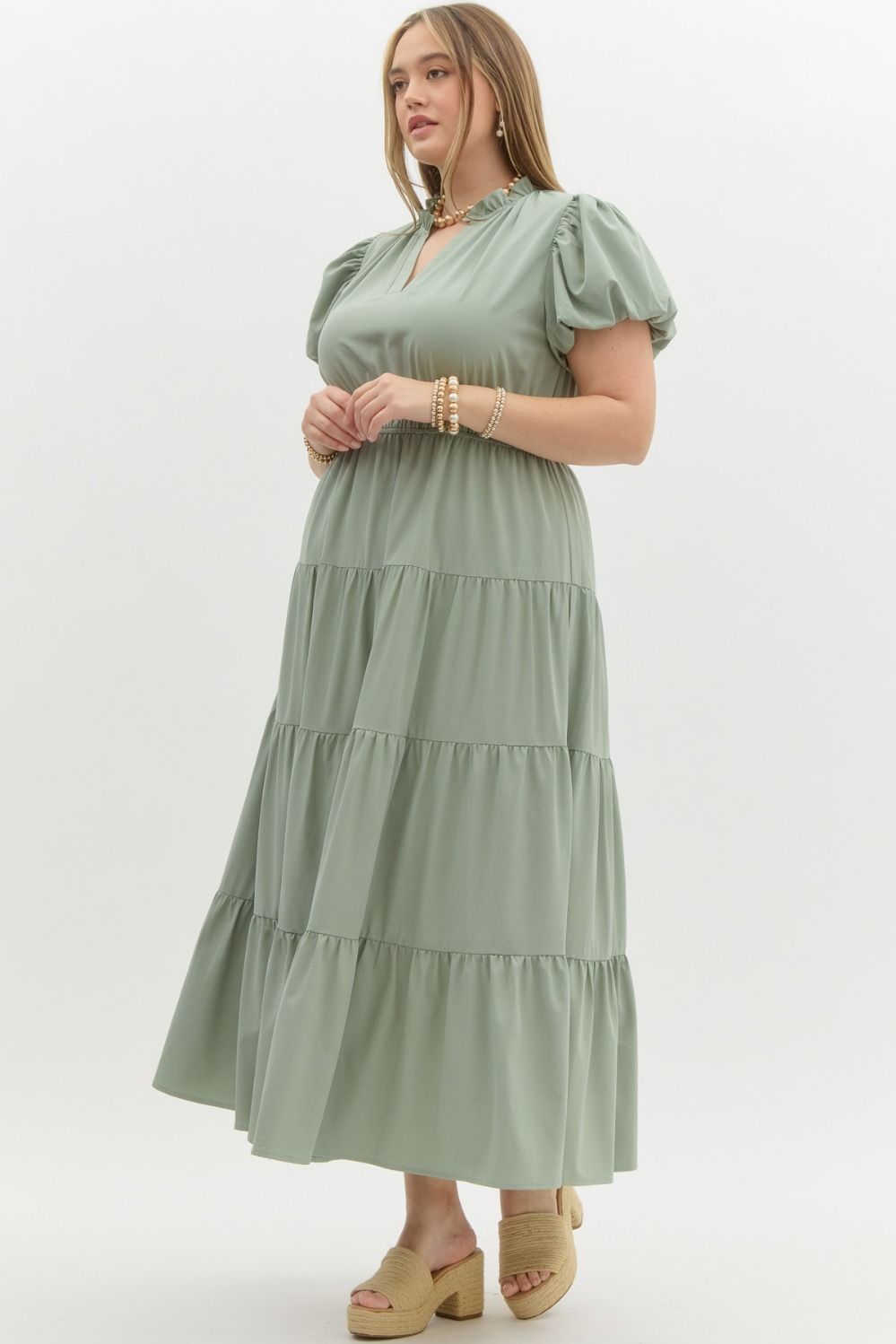 Curve Bubble Short Sleeve V-Neckline Tiered Ruffle Midi Dress - Sage Green