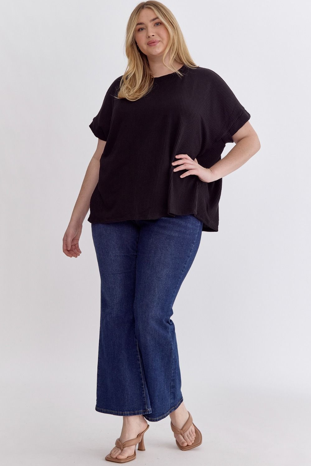 Margo Curve Short Sleeve Ribbed Knit Top - Black