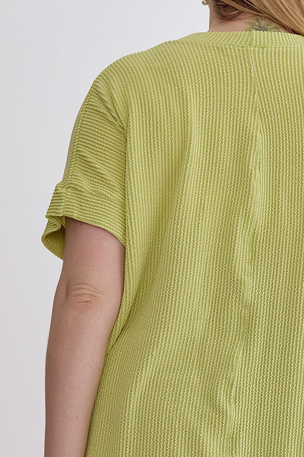 Margo Curve Short Sleeve Ribbed Knit Top - Lime