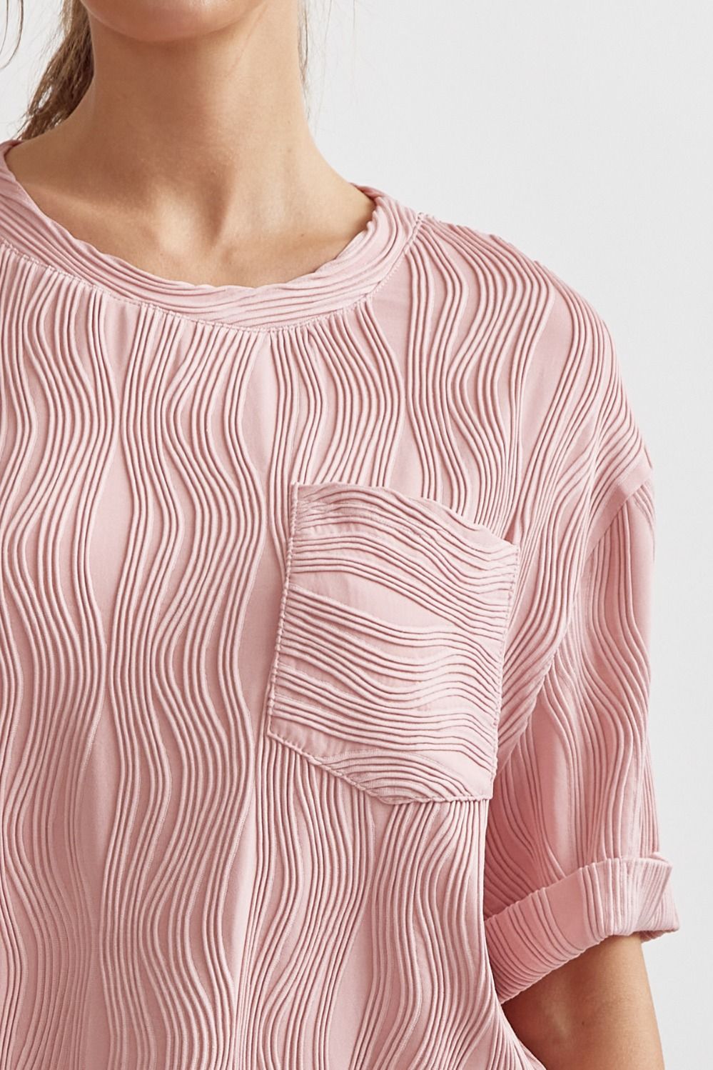 zSALE Caroline Wave Textured Short Sleeve Top - Blush Pink