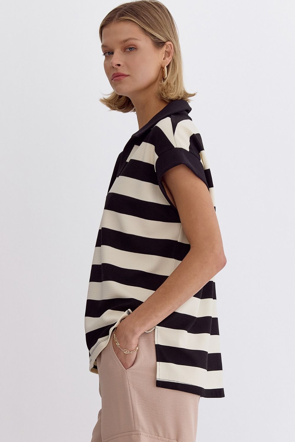 Amelia Stripe Collared Cap Sleeve V Neckline Knit Top - Black White