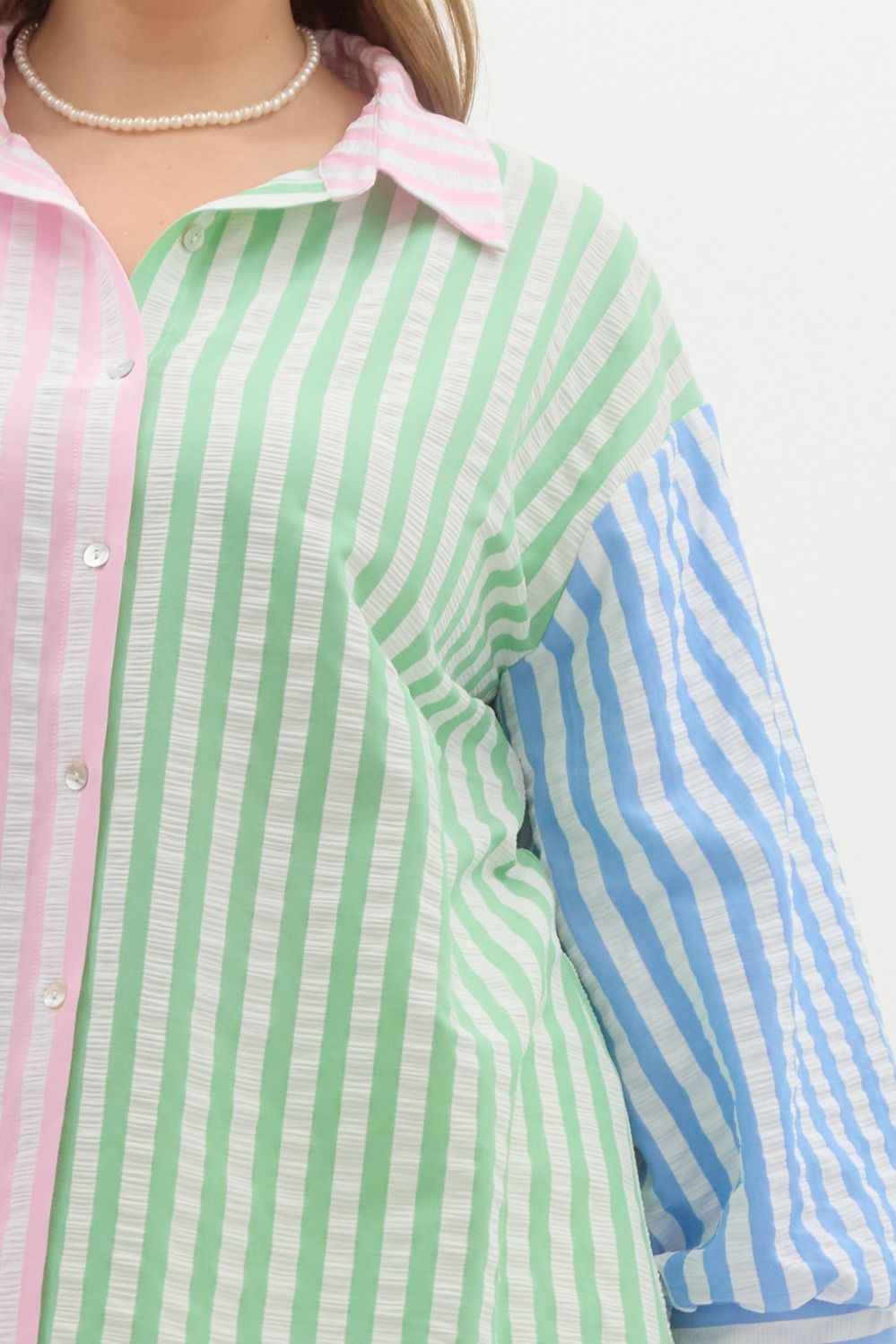 Curve Colorblock Stripe Classic Collared 3/4 Sleeve Button Up - Pink Combo