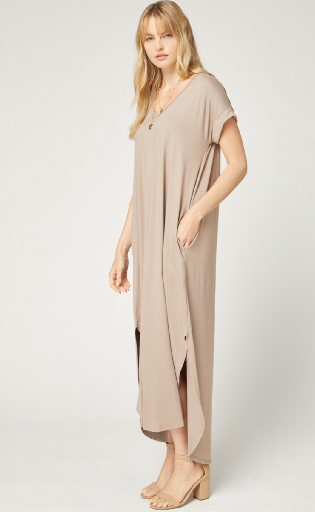 zSALE Cove Jersey Knit V-Relaxed Fit T-Shirt Maxi Dress - Sand