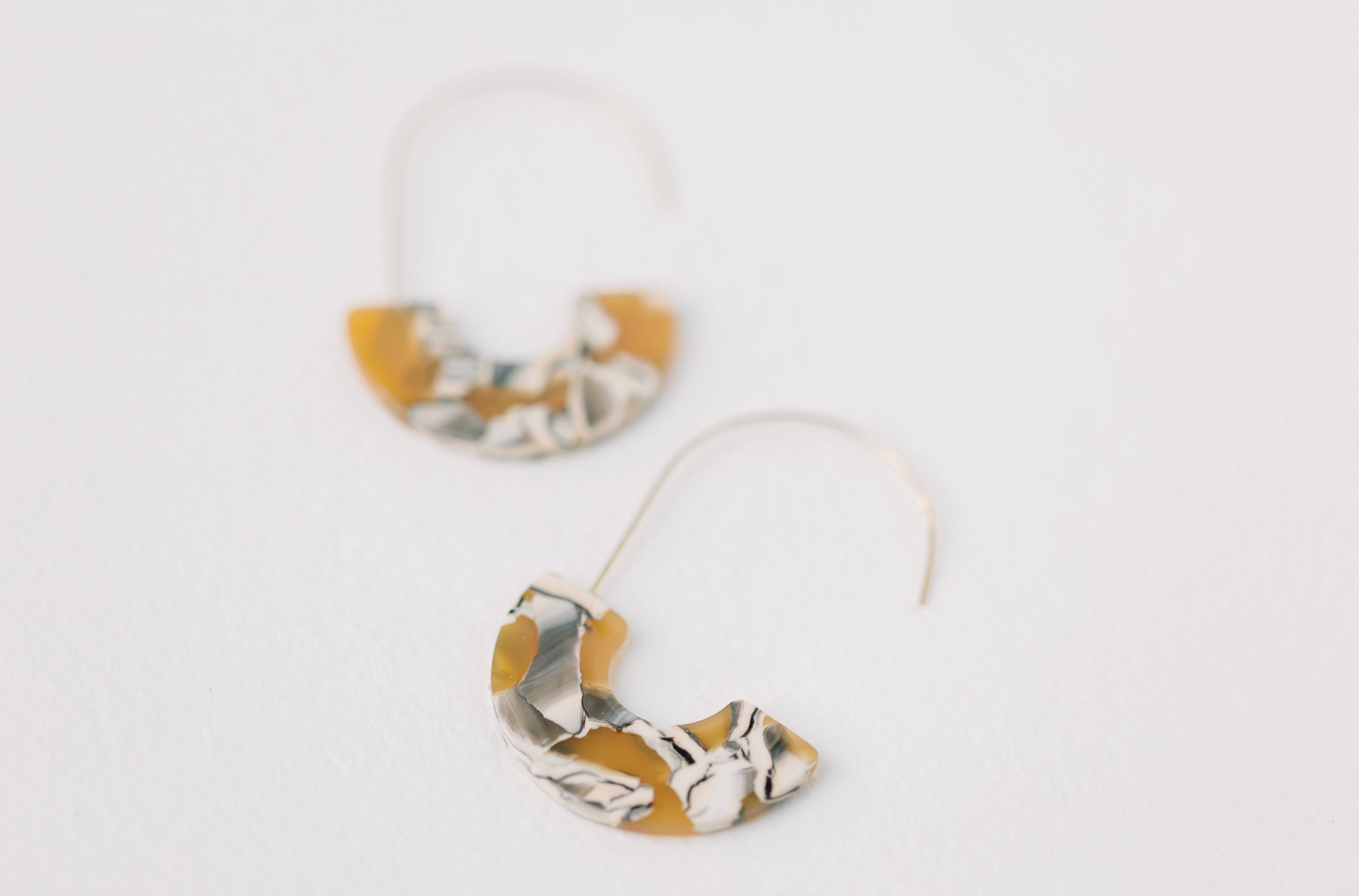 Threader Statement Earrings - Marbled Yellow